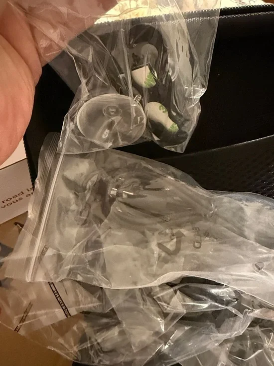 Uniden Black Radar/Laser Detector with GPS & Bluetooth - Picture 9 of 11